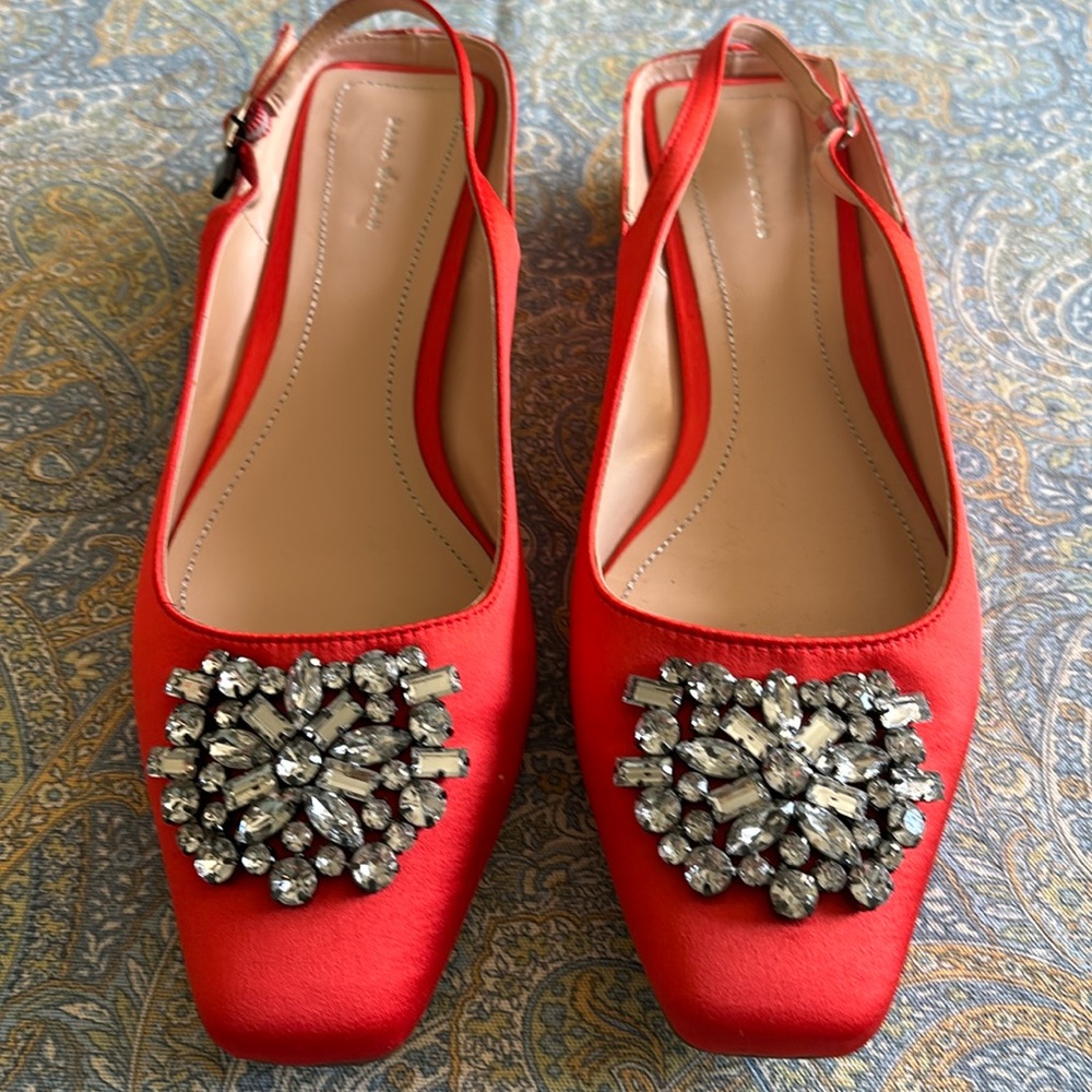 ZARA SIZE US9/EU40 Slingback Shoe